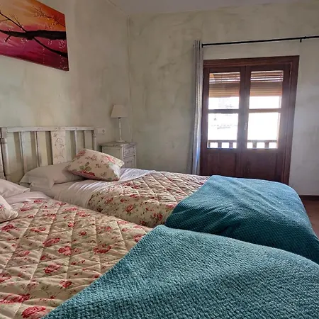 Casaplana, Hasta 23pax, Con Piscina, Zona Prepirineo Aragones *