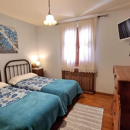 Casa rural Casaplana, Hasta 23pax, Con Piscina, Zona Prepirineo Aragones