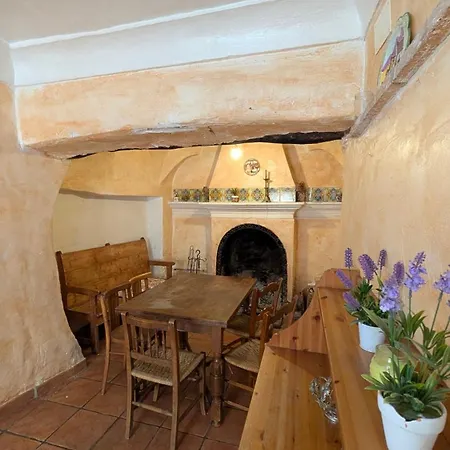 Casaplana, Hasta 23pax, Con Piscina, Zona Prepirineo Aragones * Calasanz