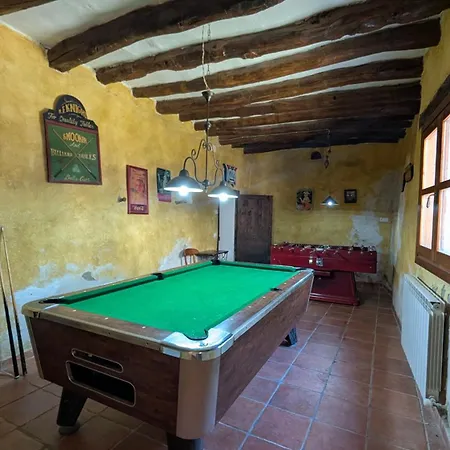 Casaplana, Grupos Grandes, 1500m2 De Casa, Piscina Privada Y Patio, Barbacoa, Zona Prepirineo Calasanz