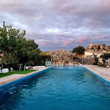 Casaplana, Grupos Grandes, 1500m2 De Casa, Piscina Privada Y Patio, Barbacoa, Zona Prepirineo Landhuis